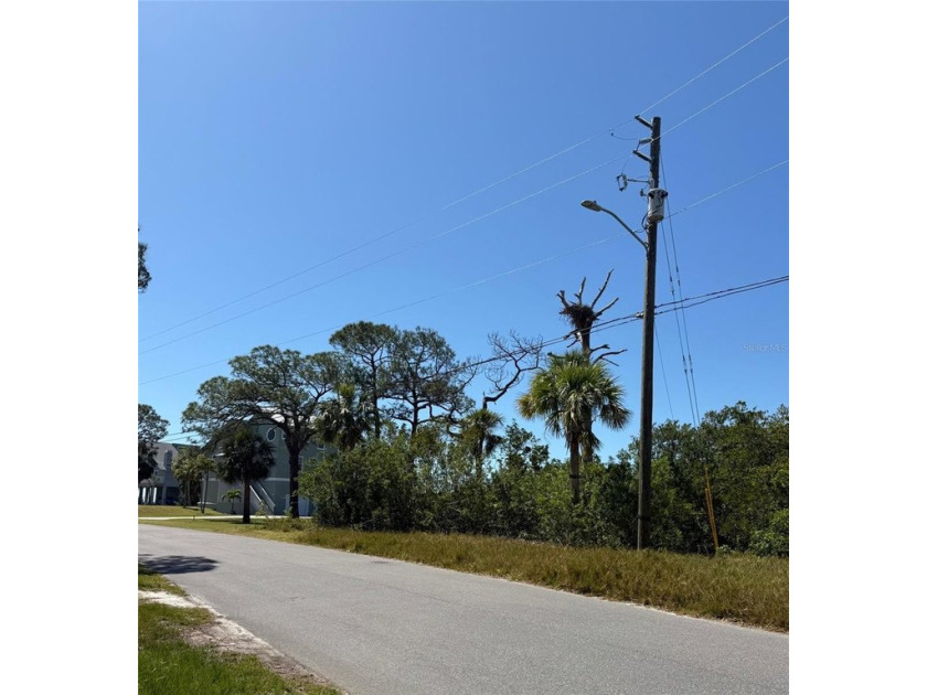 Welcome to Seabreeze Island!  Build your custom home on the Gulf - Beach Lot for sale in Tarpon Springs, Florida on Beachhouse.com