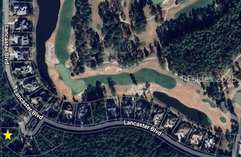 Fantastic wooded lot on a quiet *eye brow* street in the - Beach Lot for sale in Bluffton, South Carolina on Beachhouse.com