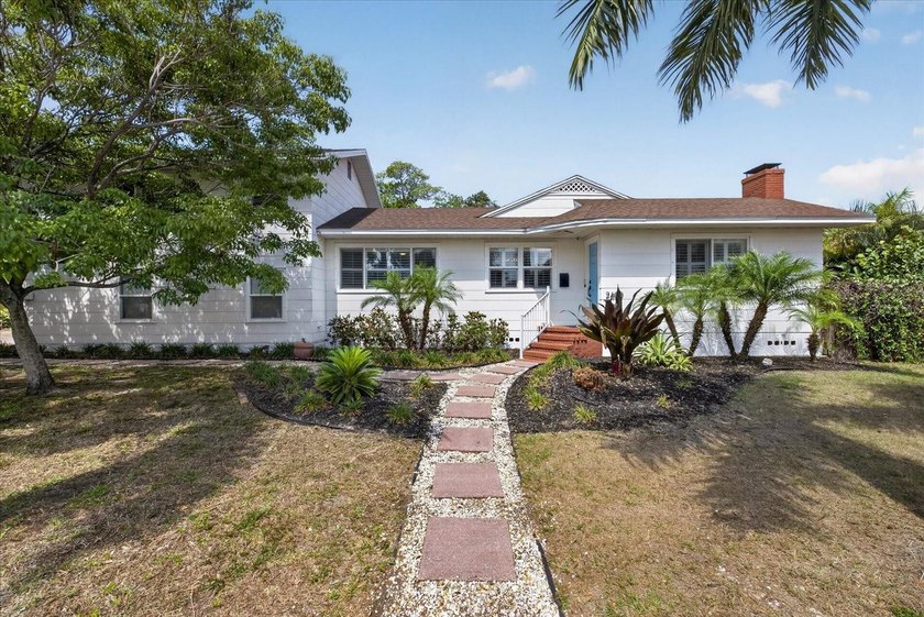 If you've been waiting for a Historic Kenwood home with real - Beach Home for sale in St. Petersburg, Florida on Beachhouse.com