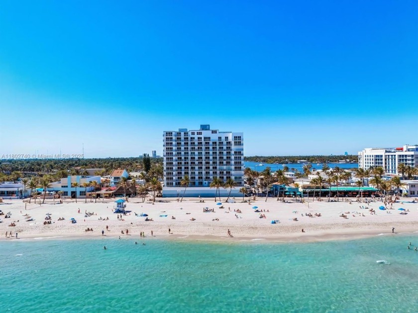This is the perfect oceanfront condo unit for a season vacation - Beach Condo for sale in Hollywood, Florida on Beachhouse.com