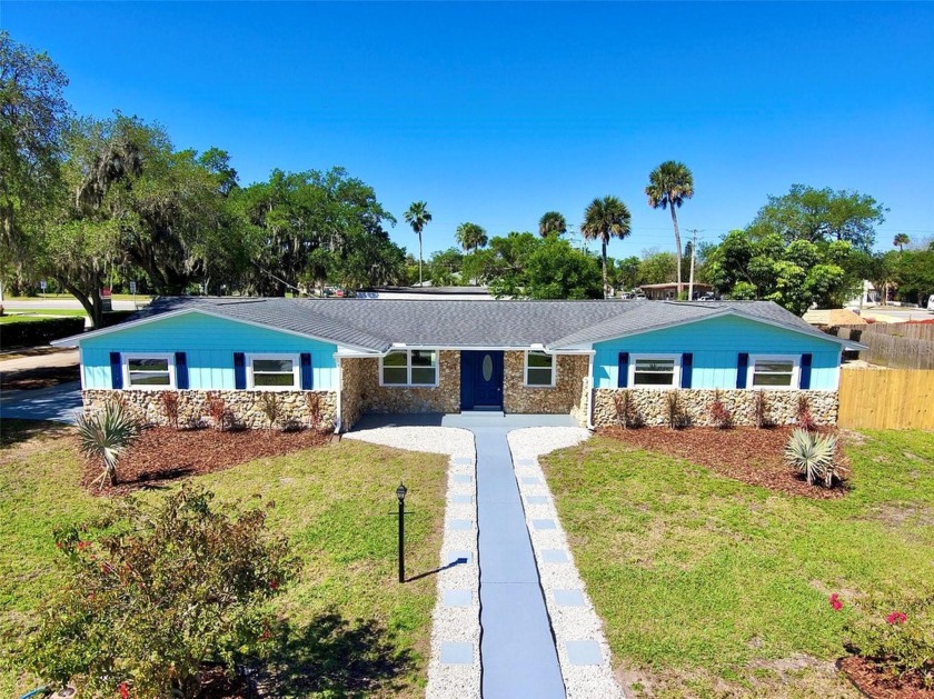 Seller motivated!!!seller is giving $5000 for buyer's  closing - Beach Home for sale in Edgewater, Florida on Beachhouse.com