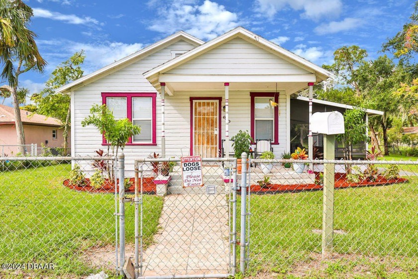 So centrally located you can bike to three - Beach Home for sale in Daytona Beach, Florida on Beachhouse.com