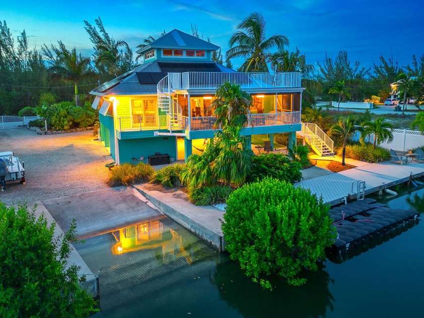 RARE SOLAR POWERED waterfront Tropical Gem with TESLA storage - Beach Home for sale in Sugarloaf Key, Florida on Beachhouse.com