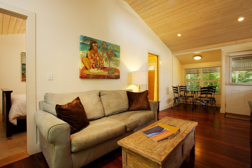 Discover an enchanting beach cottage that masterfully blends - Beach Home for sale in Paia, Hawaii on Beachhouse.com