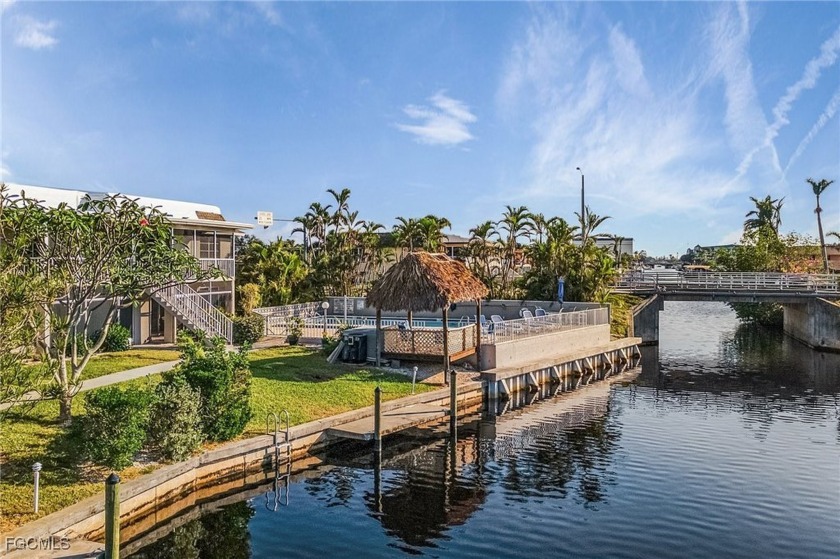 Completely turnkey and move in ready. Conveniently located gulf - Beach Condo for sale in Cape Coral, Florida on Beachhouse.com