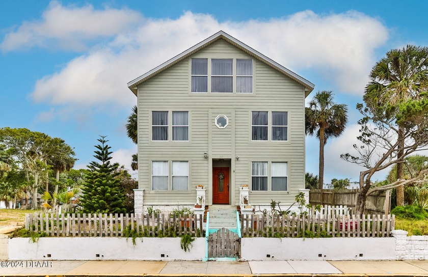 This Multi-Family/apartment is one of a kind permanent income - Beach Townhome/Townhouse for sale in Daytona Beach, Florida on Beachhouse.com