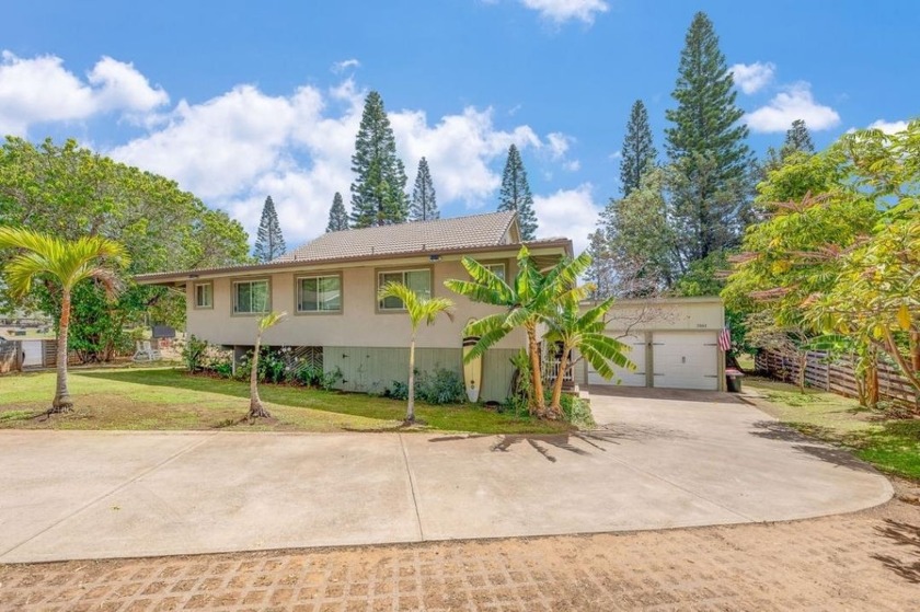 GOLF COURSE HOME!!! Amazing location on the 11th Fairway of the - Beach Home for sale in Makawao, Hawaii on Beachhouse.com