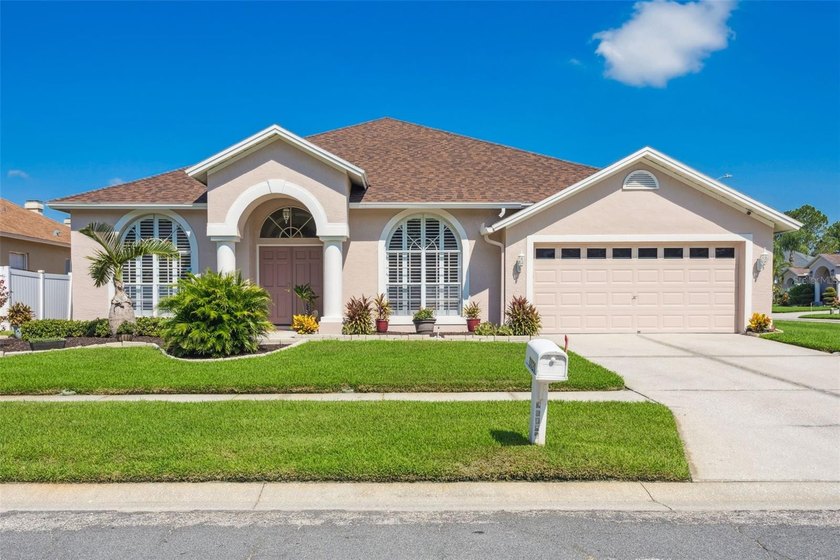 Under contract-accepting backup offers. Welcome to this move-in - Beach Home for sale in Tampa, Florida on Beachhouse.com