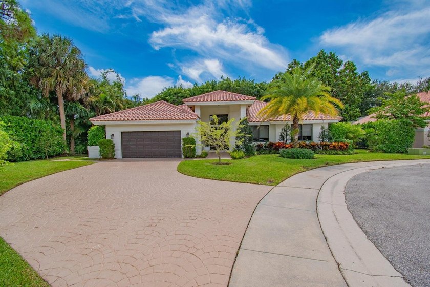 This completely updated home features a modern, warm, clean-line - Beach Home for sale in Boca Raton, Florida on Beachhouse.com