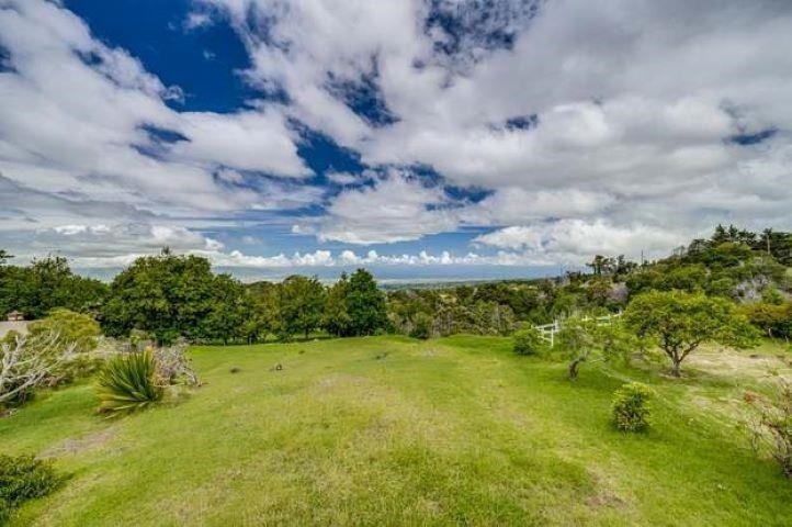 Welcome to Hoihoi Condominium Unit C, a hidden gem nestled in - Beach Lot for sale in Kula, Hawaii on Beachhouse.com