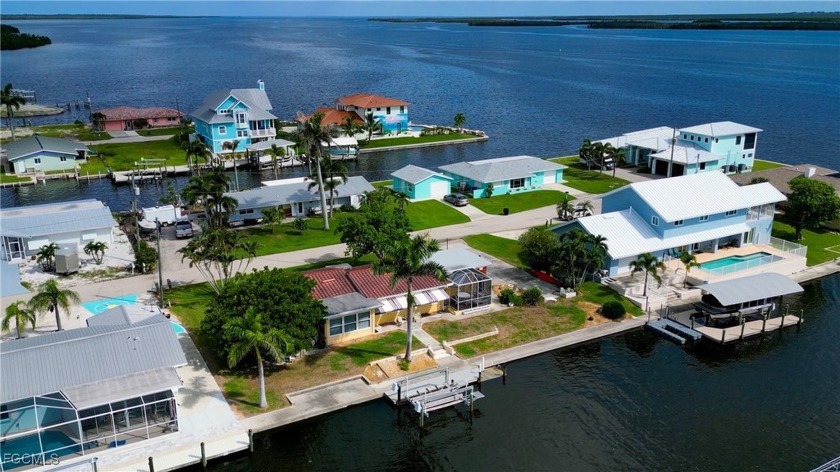 Move In Ready Island Home on Over 100 ft of Deep-Water Access! - Beach Home for sale in Matlacha, Florida on Beachhouse.com