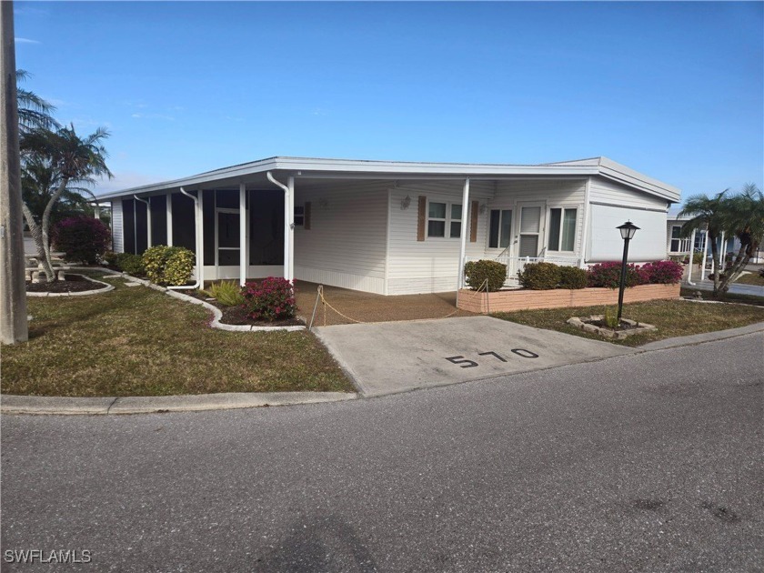 One of the better - well-maintained homes in Six Lakes Country - Beach Home for sale in North Fort Myers, Florida on Beachhouse.com