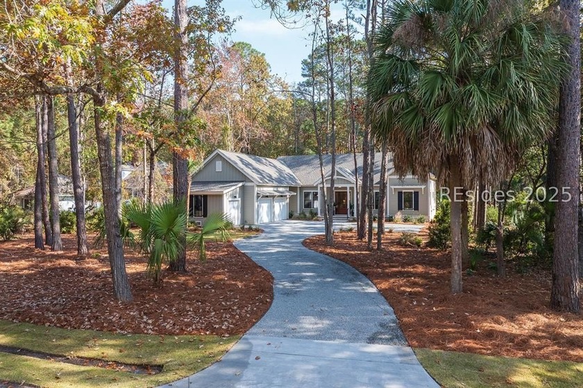 Welcome to luxurious Lowcountry living in this stunning - Beach Home for sale in Okatie, South Carolina on Beachhouse.com