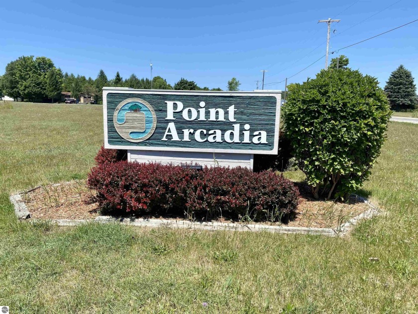 Ready to build on double lot located in the charming Village of - Beach Lot for sale in Arcadia, Michigan on Beachhouse.com