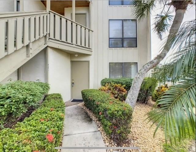 Invest in Siesta Key! This furnished 2 bedroom, 2 bath 1st-floor - Beach Condo for sale in Sarasota, Florida on Beachhouse.com