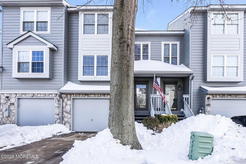 Welcome to Seaview Island, a sought after waterfront community - Beach Home for sale in Neptune, New Jersey on Beachhouse.com