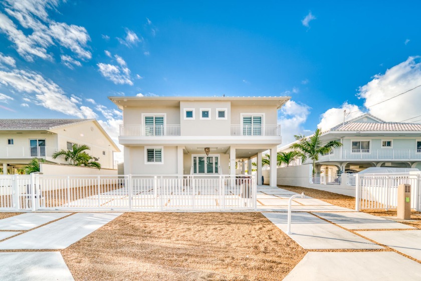 Seller Says SELL!  Lavishly furnished luxury smart home on the - Beach Home for sale in Key Largo, Florida on Beachhouse.com