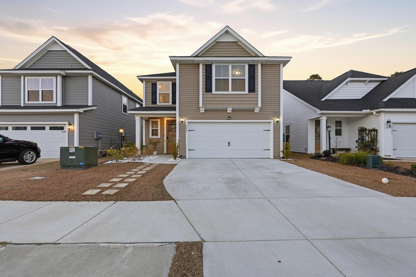 Welcome home to 8699 Windsor Hill Boulevard!Beautifully upgraded - Beach Home for sale in North Charleston, South Carolina on Beachhouse.com