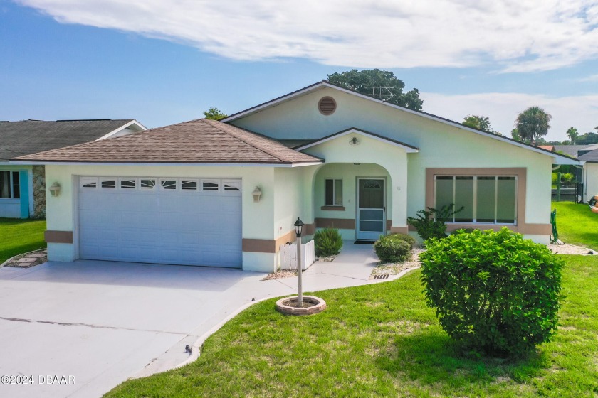 Welcome to your boater's paradise. This beautiful property is - Beach Home for sale in Palm Coast, Florida on Beachhouse.com