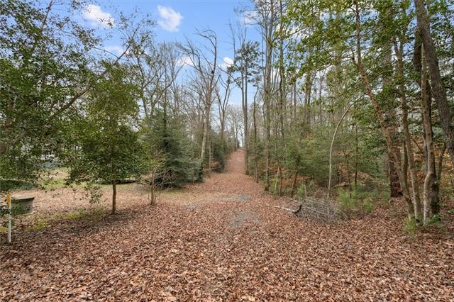 Beautiful 3 acre pond front lot in James City County - Beach Lot for sale in Toano, Virginia on Beachhouse.com