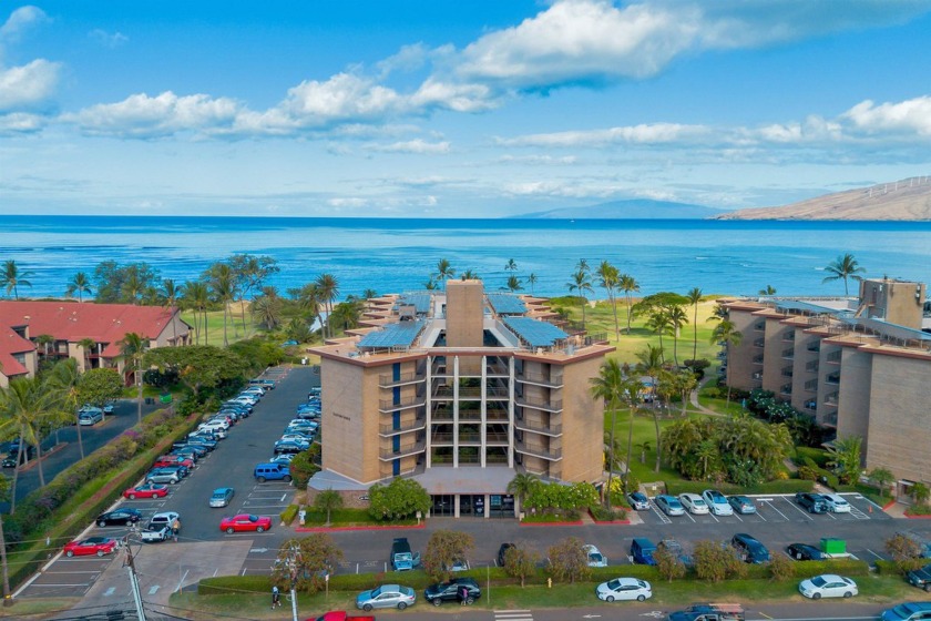 Rare and beautifully placed 2 bedroom / 2 bath unit placed on - Beach Condo for sale in Kihei, Hawaii on Beachhouse.com