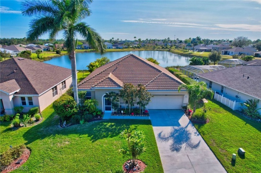 Beautifully maintained pool home in a super affordable gated - Beach Home for sale in Lehigh Acres, Florida on Beachhouse.com