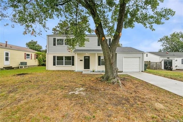 WOW!!! Don't miss this wonderfully renovated home on the water - Beach Home for sale in Hampton, Virginia on Beachhouse.com