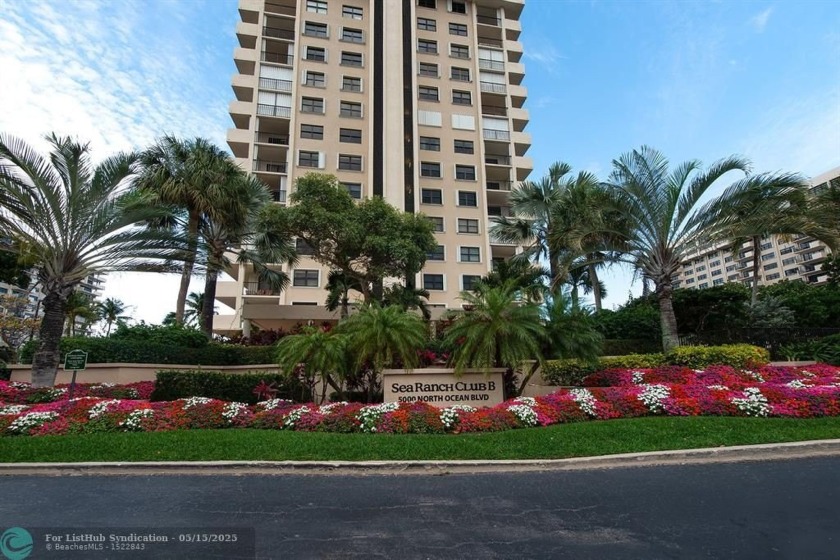 **UNOBSTRUCTED OCEAN  CITY VIEWS** SOUTH AND WEST SIDE. This - Beach Condo for sale in Lauderdale By The Sea, Florida on Beachhouse.com