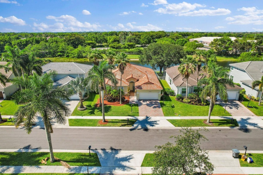 THIS HOME IS A MUST SEE! DON'T MISS THIS ONE! Also available for - Beach Home for sale in Boca Raton, Florida on Beachhouse.com