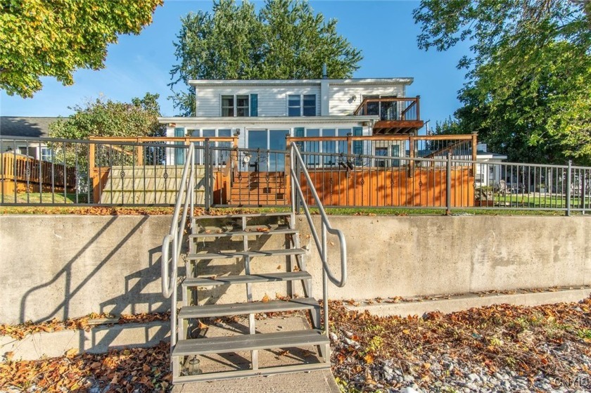 Come check out this absolutely incredible 4 Season 3/4 bedroom - Beach Home for sale in Brownville, New York on Beachhouse.com