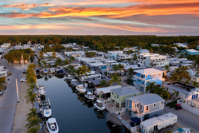 ATTENTION, VACATIONERS, BOATERS, AND OWNERS, IF YOU WANT TO FEEL - Beach Lot for sale in Key Largo, Florida on Beachhouse.com