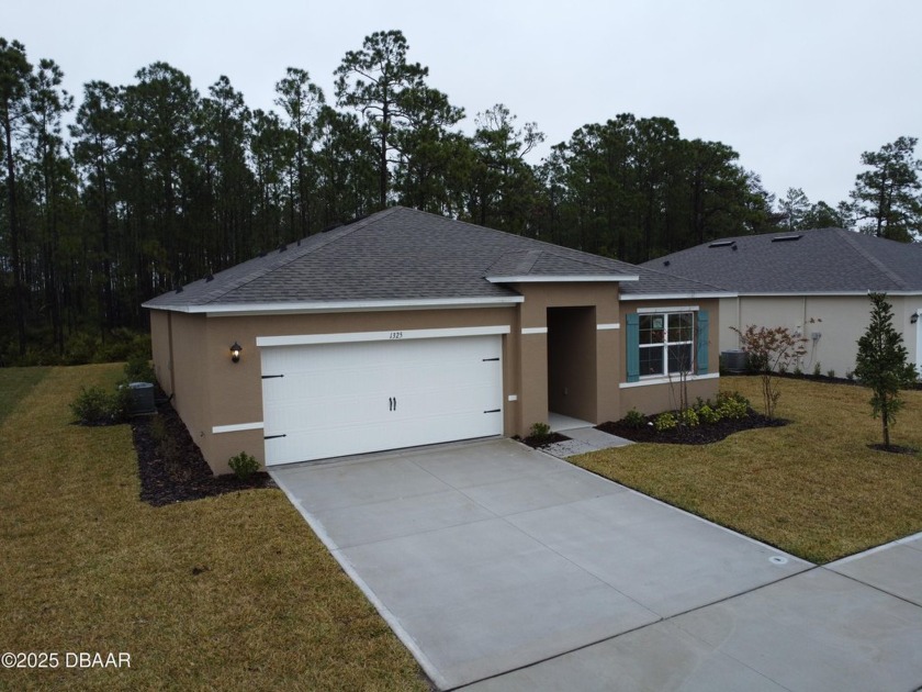 The Aria is a popular one-story 3-bedroom, 2-bathroom home with - Beach Home for sale in Ormond Beach, Florida on Beachhouse.com