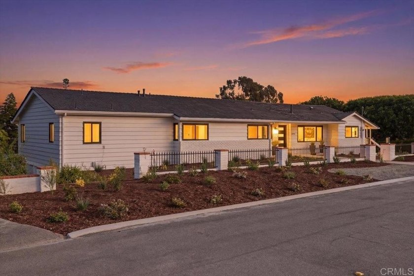 Rare opportunity to own an exceptional property located West of - Beach Home for sale in Solana Beach, California on Beachhouse.com