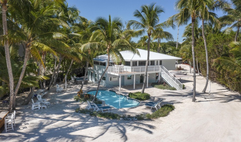 Welcome to 'Ocean Oasis', a private oceanfront estate with sandy - Beach Home for sale in Lower Matecumbe Key, Florida on Beachhouse.com
