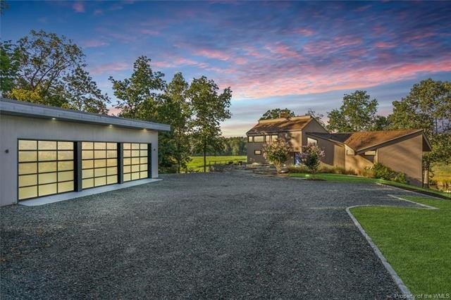 Waterfront Architectural Masterpiece - skillfully designed to - Beach Home for sale in Williamsburg, Virginia on Beachhouse.com