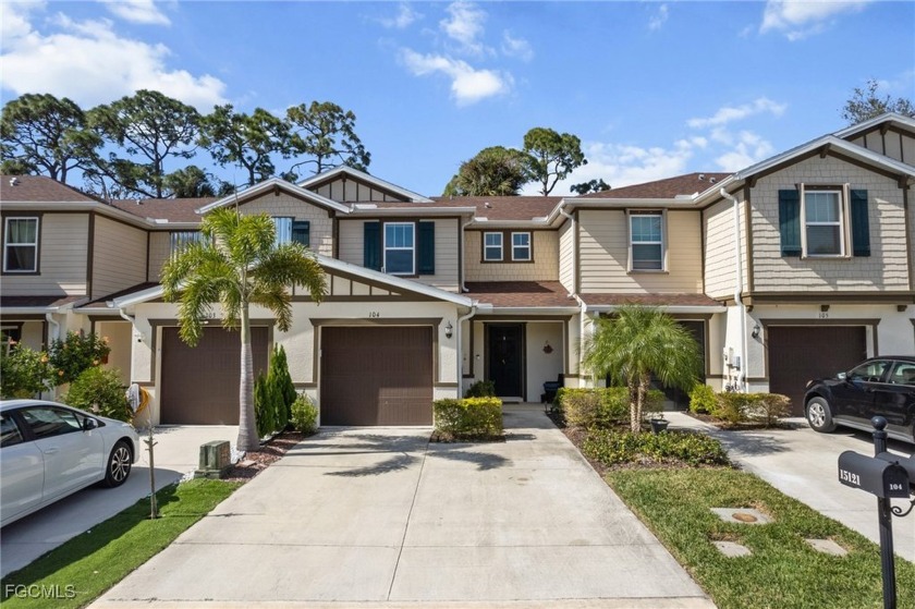 MOTIVATED SELLER! Charming 2-Bedroom, 2.5-Bath Townhome Villa in - Beach Townhome/Townhouse for sale in North Fort Myers, Florida on Beachhouse.com