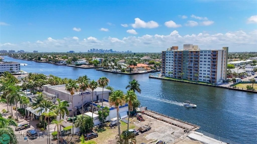 Experience unparalleled living in this expansive 1+1 condo - Beach Condo for sale in Fort Lauderdale, Florida on Beachhouse.com
