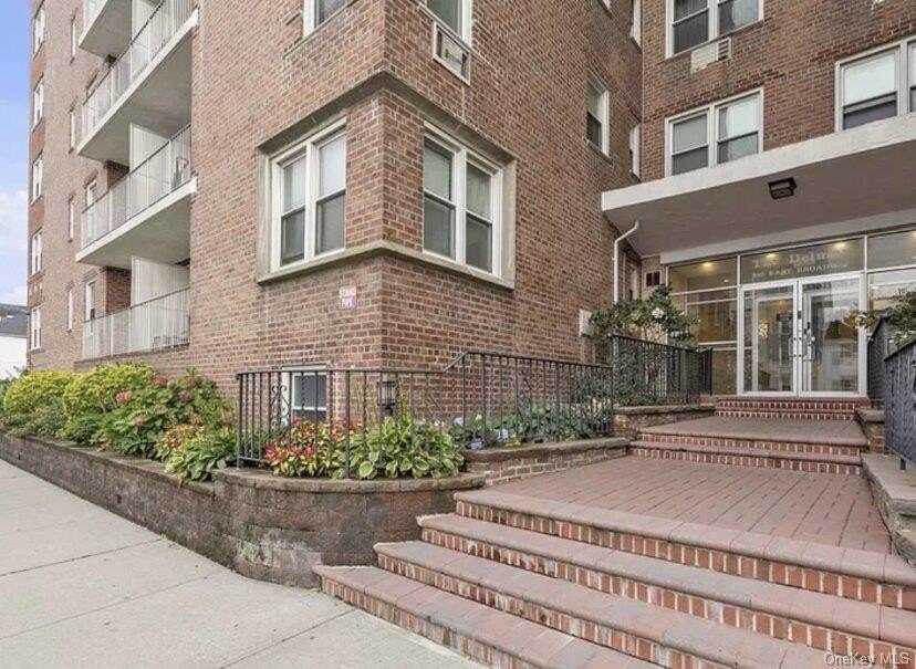 Welcome To Long Beach! The Beautiful *City By The Sea* 50 - Beach Home for sale in Long Beach, New York on Beachhouse.com