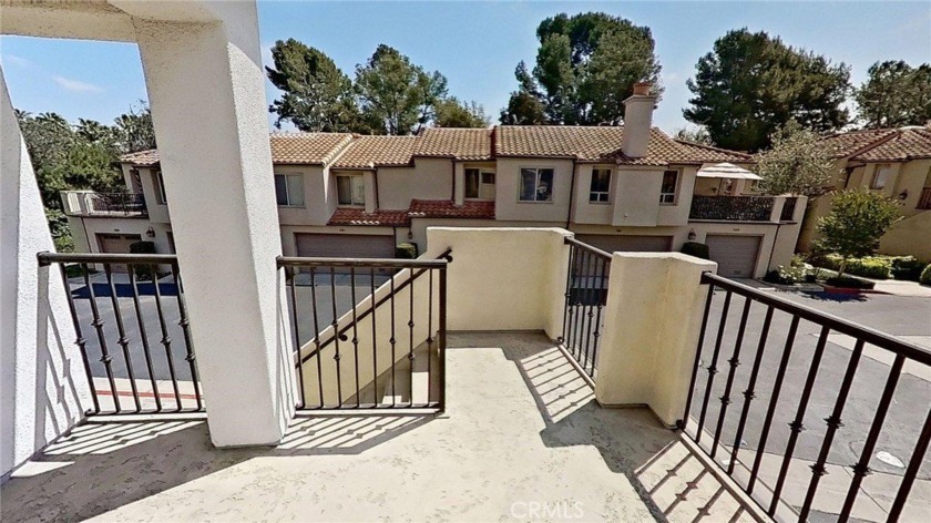 Discover the perfect blend of comfort and convenience in this - Beach Condo for sale in Newport Beach, California on Beachhouse.com