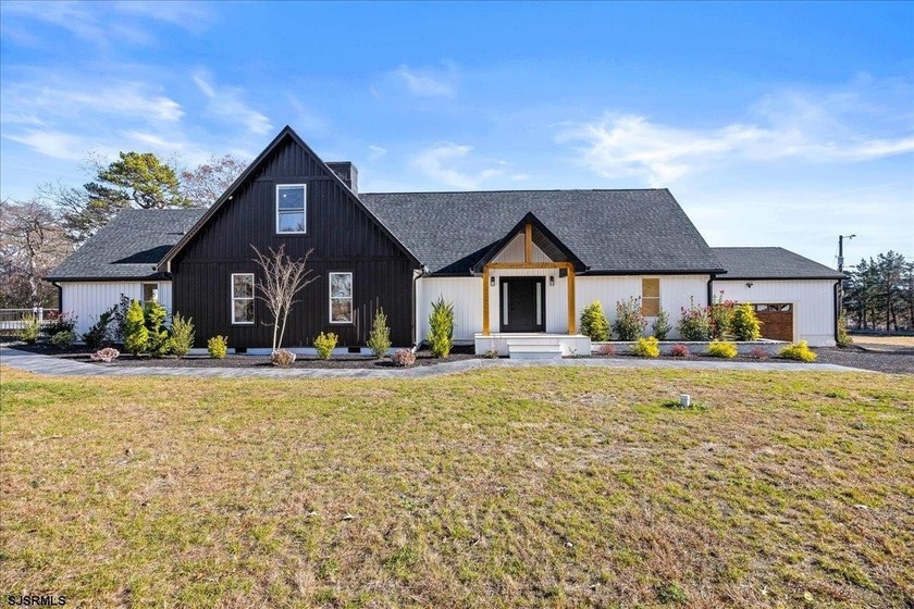 PICTURE PERFECT FARMHOUSE RETREAT!! This PATCONG CREEK - Beach Home for sale in Egg Harbor Township, New Jersey on Beachhouse.com