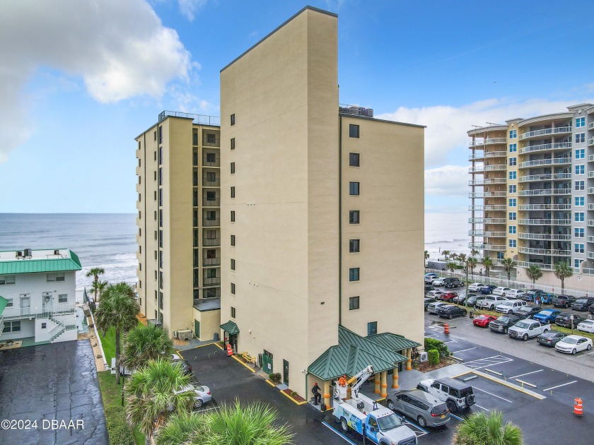 Welcome to your dream coastal getaway. Ideal for investors and - Beach Condo for sale in Daytona Beach, Florida on Beachhouse.com