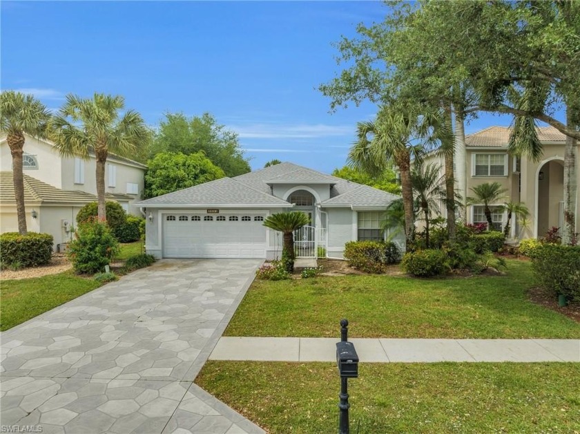 2043 Morning Sun Lane in Naples, Florida, is a luxurious and - Beach Home for sale in Naples, Florida on Beachhouse.com