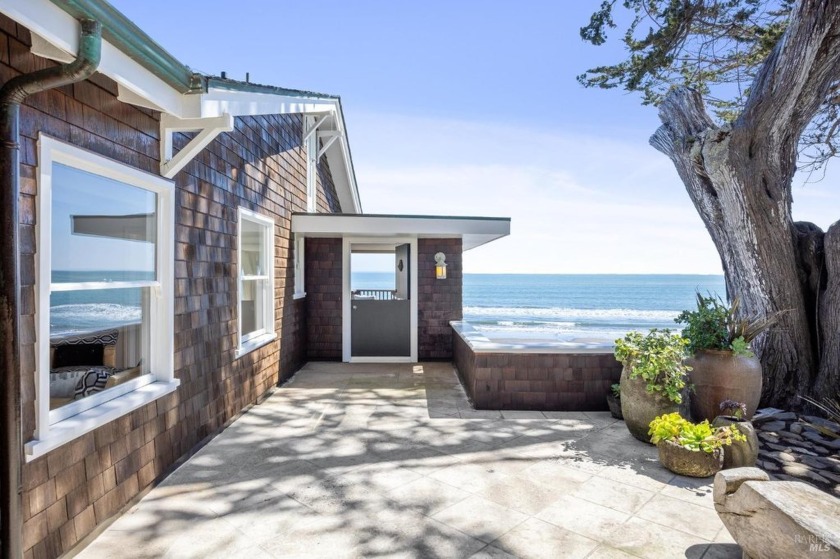 Just a few miles north of San Francisco, in the serene beachside - Beach Home for sale in Bolinas, California on Beachhouse.com