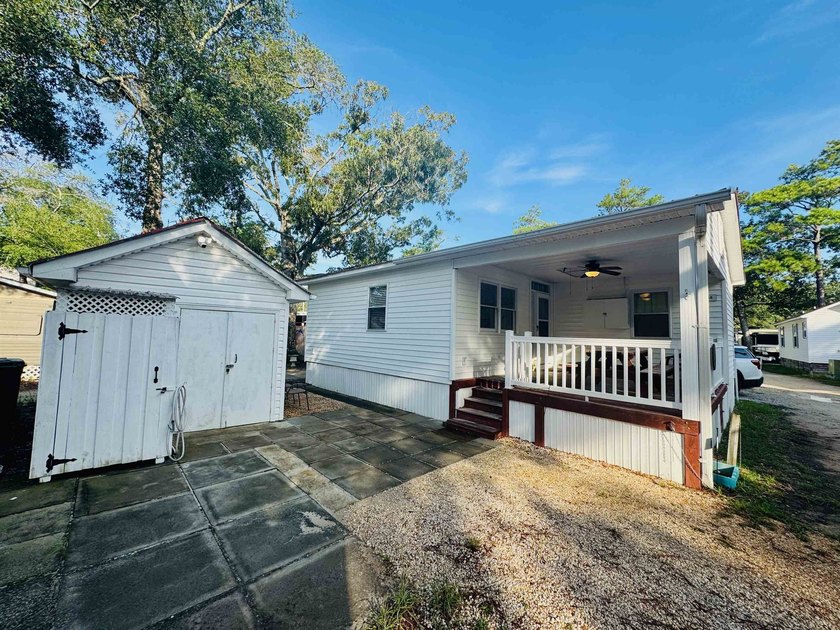 EXCELLENT PRICE ON THIS WELL CONSTRUCTED STICKBUILT, BEACH HOUSE - Beach Home for sale in Myrtle Beach, South Carolina on Beachhouse.com
