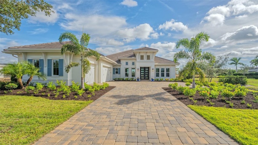 Under contract-accepting backup offers. PRIVACY! PRIVACY! - Beach Home for sale in Lakewood Ranch, Florida on Beachhouse.com
