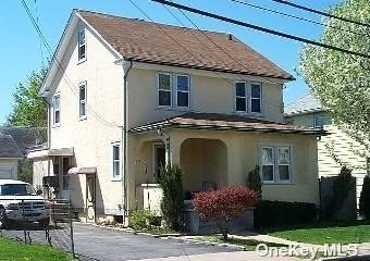 2 Family Duplex with 3 Bedrooms on the first floor and 2nd floor - Beach Home for sale in Glen Cove, New York on Beachhouse.com