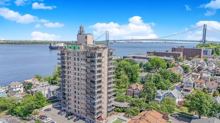 Beautiful corner condo with wraparound terrace - views Upon - Beach Apartment for sale in Staten Island, New York on Beachhouse.com