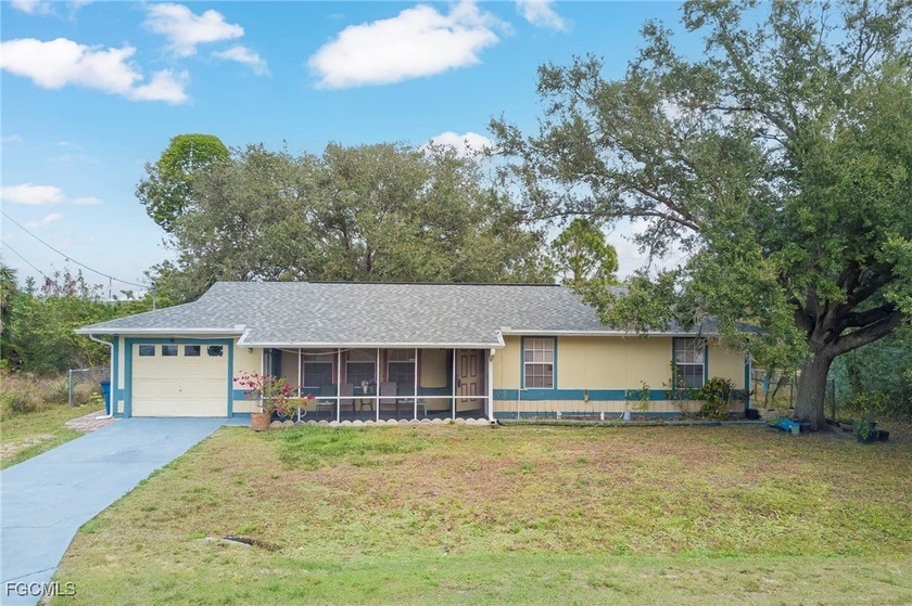 Experience the perfect opportunity to own a solid starter home - Beach Home for sale in Lehigh Acres, Florida on Beachhouse.com