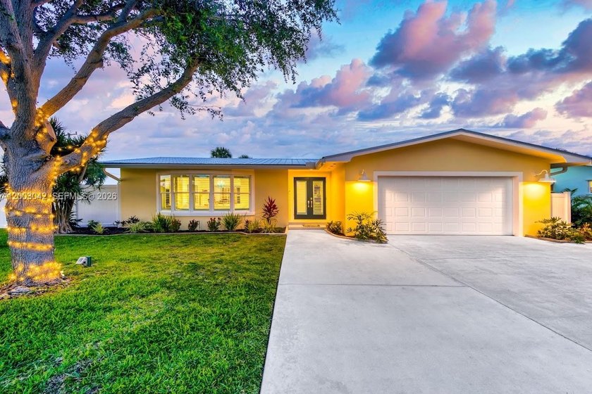A perfect house at the beach - old Florida charm meets casual - Beach Home for sale in Fort Pierce, Florida on Beachhouse.com