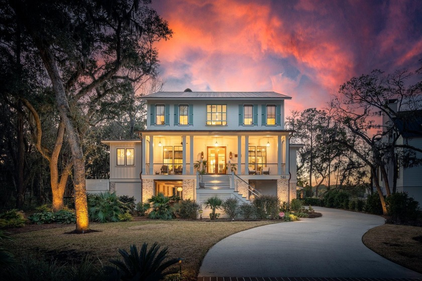 Gracefully set on one of the largest homesites in Kiawah River - Beach Home for sale in Johns Island, South Carolina on Beachhouse.com